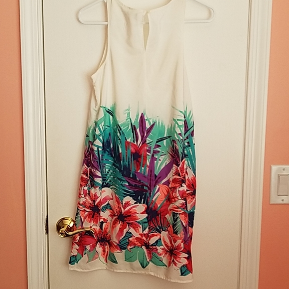 Tropical dress - Picture 2 of 2